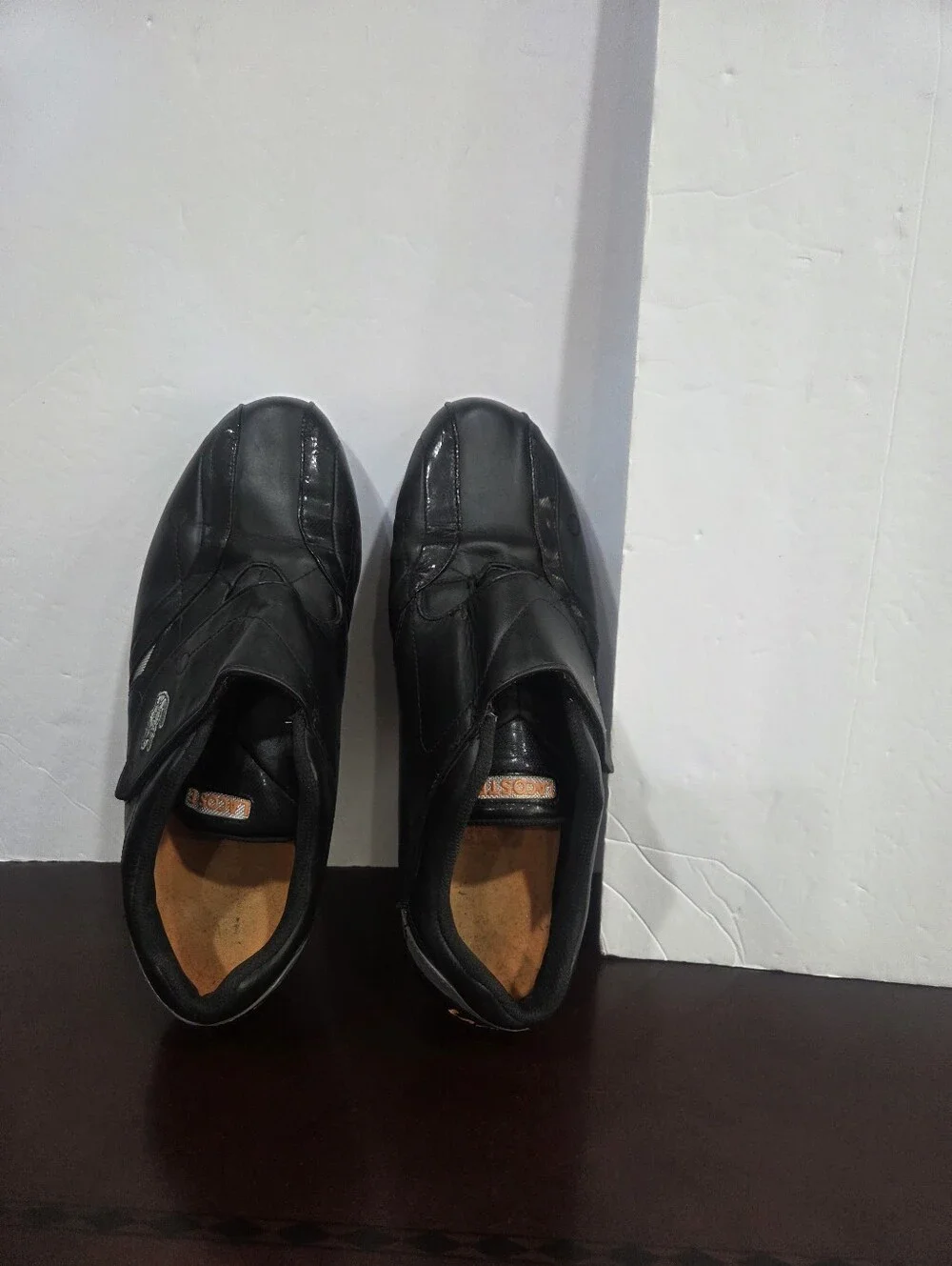 Lacoste Men's Black Velcro Athletic Shoes Sz.10